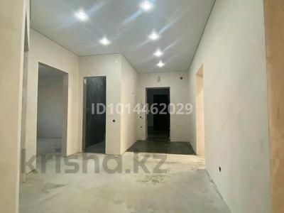 3-комнатная квартира · 101 м² · 3/5 этаж, мкр. Алтын орда 29а за ~ 26.5 млн ₸ в Актобе