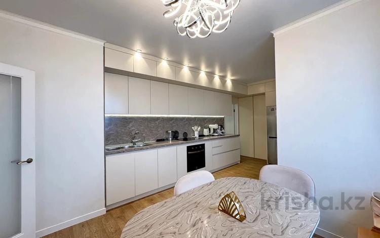 6-бөлмелі пәтер · 202 м² · 17 қабат, Кабанбай Батыра 49 — ВИДОВАЯ! В ЦЕНТРЕ ДЛЯ БОЛЬШОЙ СЕМЬИ!, бағасы: 125 млн ₸ в Астане, Есильский р-н — фото 15