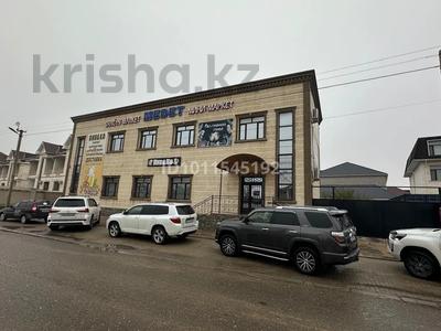 Свободное назначение, офисы, магазины и бутики, склады, общепит, салоны красоты, образование, развлечения, конференц-залы, кабинеты и рабочие места, студии · 170 м² за 400 000 ₸ в Актау, мкр "Шыгыс 1"