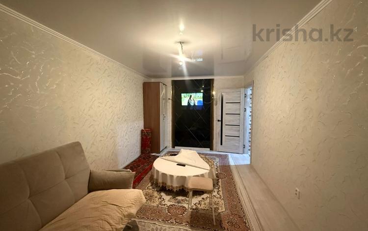 2-бөлмелі пәтер · 44.4 м² · 2/5 қабат, Комсомольский проспект 34, бағасы: 11.5 млн ₸ в Рудном — фото 2