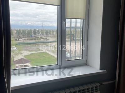 3-комнатная квартира · 87.4 м² · 3/5 этаж, Каратал 63 за 43 млн 〒 в Талдыкоргане