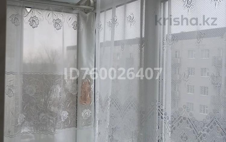 1-комнатная квартира · 36 м² · 4/5 этаж, мкр Жилгородок, Казангапа 57 — В 5 минутах ходьбы от 1-ой Поликлиники за 10.5 млн ₸ в Актобе — фото 2