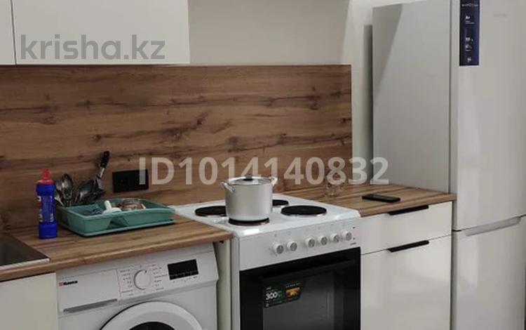 1-комнатная квартира · 40 м² · 2/14 этаж, Е-430 3 за 200 000 ₸ в Астане, Нура р-н — фото 2
