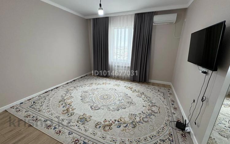 2-бөлмелі пәтер · 74 м² · 12/16 қабат, Алмагүл ш/а. 24 — Алмагуль 24, бағасы: 28 млн ₸ в Атырау, мкр. Алмагуль — фото 2