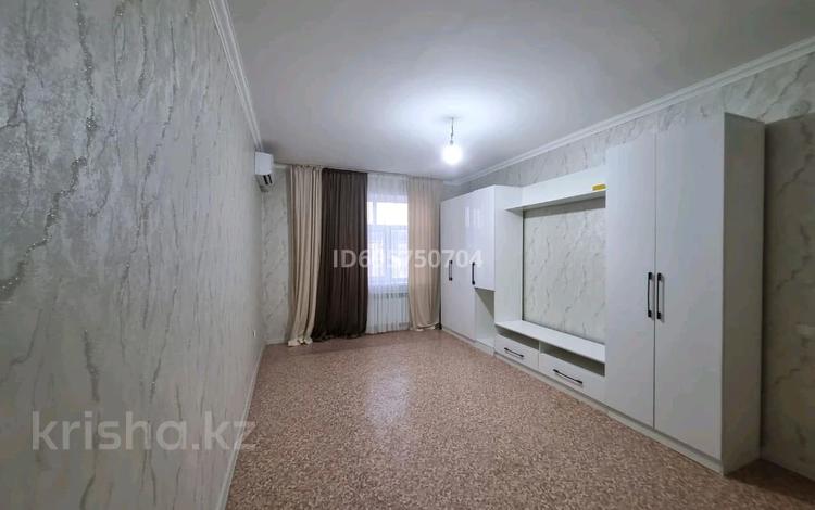 2-бөлмелі пәтер · 54.6 м² · 5/5 қабат, Микрарайон Отырар 15 — Магазин Шуақ, бағасы: 20 млн ₸ в Туркестане — фото 18
