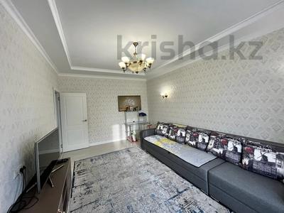 2-комнатная квартира, 55 м², 7/9 этаж, мкр Жетысу-2 33 за 42 млн 〒 в Алматы, Ауэзовский р-н