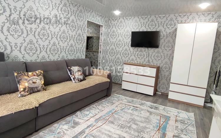 1-комнатная квартира · 48 м² · 1/5 этаж, МКР — МКР за 12 000 ₸ в Саумалколе — фото 2