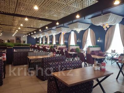 Офисы, общепит, салоны красоты, конференц-залы, кабинеты и рабочие места · 1000 м² за 10 млн 〒 в Алматы, Бостандыкский р-н
