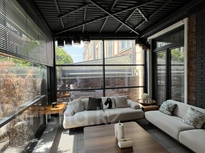 7-комнатная квартира · 370 м², мкр Горный Гигант, Аль-Фараби 116/1 за 4.5 млн ₸ в Алматы, Медеуский р-н