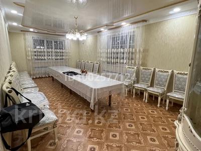 Дом · 7 комнат · 320 м², Заречный 794 — Заречный 2 за 70 000 〒 в Актобе, жилой массив Заречный-2