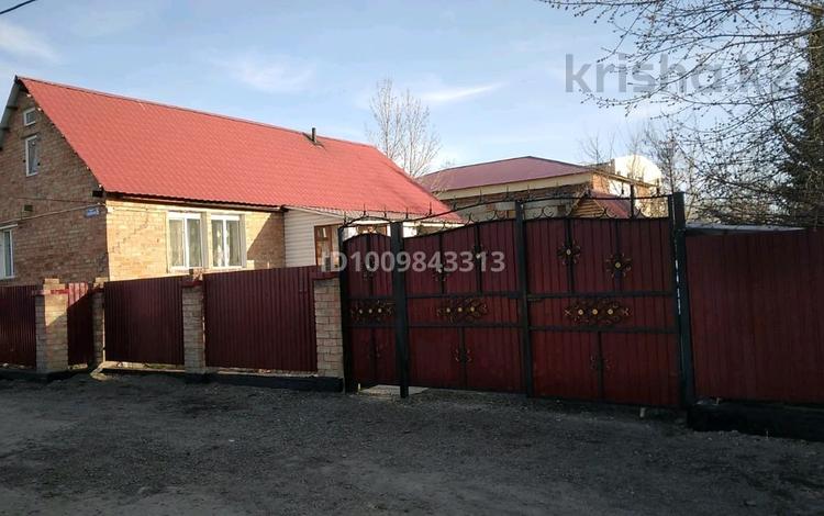 Отдельный дом · 4 комнаты · 112 м² · 8 сот., Красина — Шакарима красина за 36 млн ₸ в Усть-Каменогорске, Ульбинский — фото 2