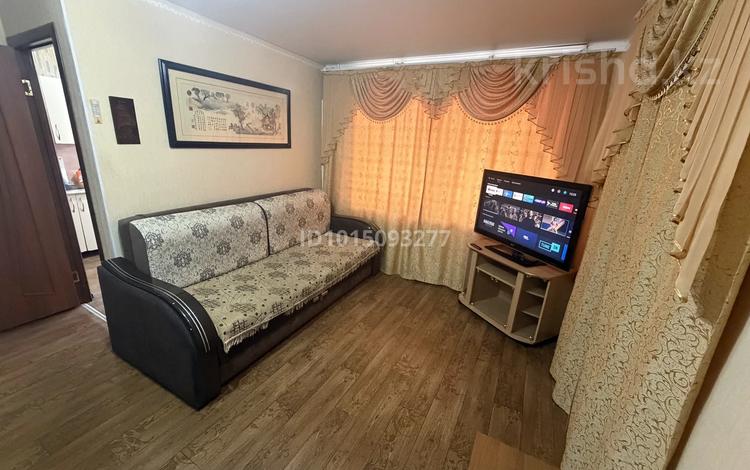 1-комнатная квартира · 63 м² · 1/5 этаж, Ленина 115 за 10 000 ₸ в Рудном — фото 2