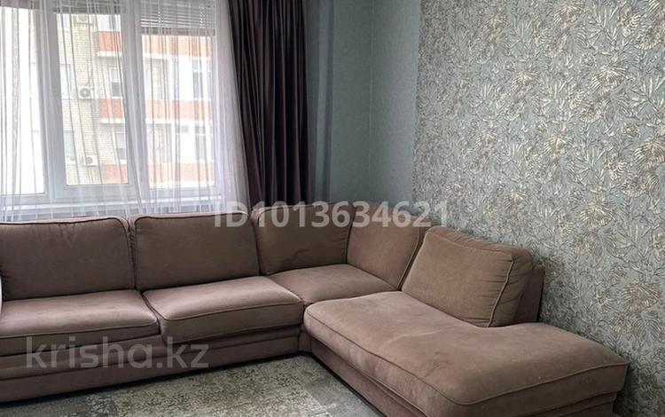 2-комнатная квартира · 55 м² · 5/5 этаж, мкр Нурсая 54 за 19.5 млн ₸ в Атырау — фото 5