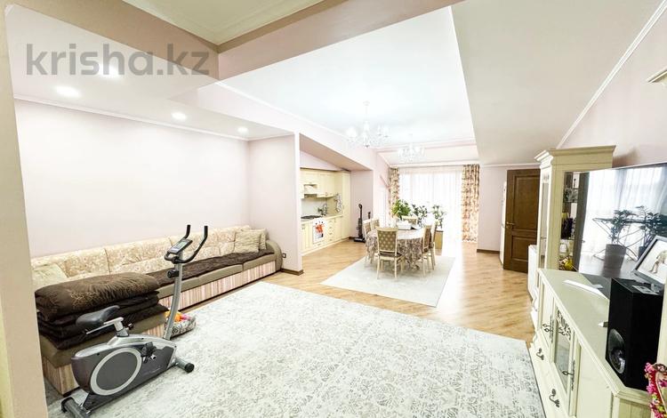 4-бөлмелі пәтер · 135 м² · 6/6 қабат, Горный Гигант ш/а., Жукова, бағасы: 130 млн ₸ в Алматы, Медеуский р-н — фото 2