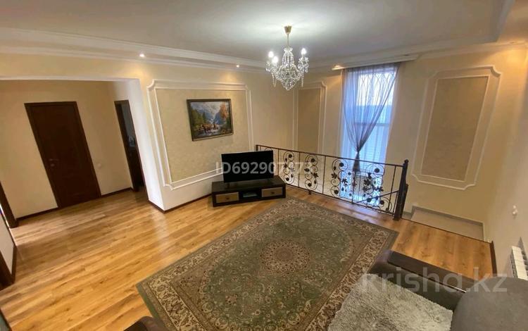 Отдельный дом · 5 комнат · 204 м² · 7 сот., мкр Новый Город, Ержанова 12/1 — Клиника Глазолик за 81.6 млн 〒 в Караганде, Казыбек би р-н — фото 16