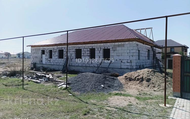 Жеке үй · 8 бөлме · 250 м² · 10 сот., мкр Уркер — E-631 - E616, бағасы: 65 млн ₸ в Астане, Нура р-н — фото 2