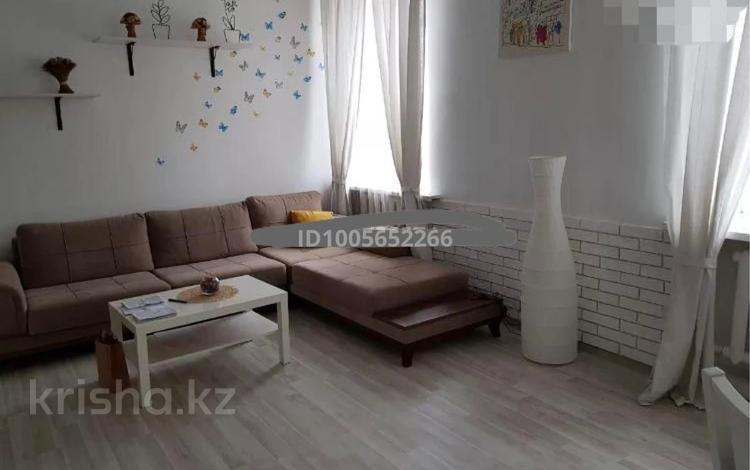 3-комнатная квартира · 86 м² · 2/4 этаж, мкр Новый Город, Абая 2 — Бухар жырау 14 за 38 млн ₸ в Караганде, Казыбек би р-н — фото 2