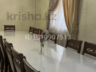 Отдельный дом · 6 комнат · 120 м² · 12 сот., Торайғыров көшесі 229 А — Б Момышүлы за 34 млн ₸ в 