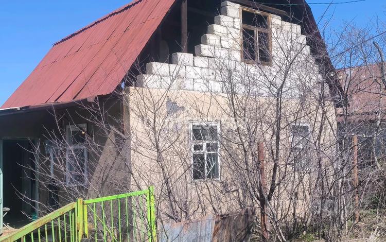Дача · 2 комнаты · 45 м² · 6 сот., Синяя 5 за 2.8 млн ₸ в Турарских дач — фото 2