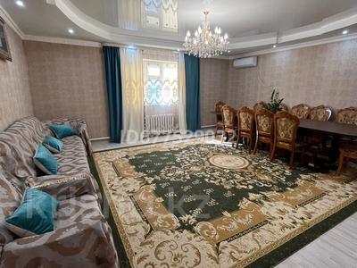 Отдельный дом · 5 комнат · 220 м² · 220 сот., Геолог-2, Мусаева 24 за 25.5 млн ₸ в Атырау