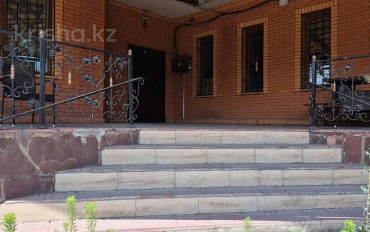 Отдельный дом · 10 комнат · 600 м² · 20 сот., Ломоносова — Муратбаева за ~ 170 млн ₸ в Талгаре — фото 2