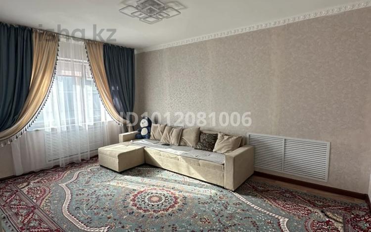 Жеке үй · 3 бөлме · 100 м² · 10 сот., ул. Халиоллы Кенжалина 3А, бағасы: 18 млн ₸ в Хромтау — фото 2