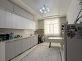 3-комнатная квартира · 108 м² · 7/10 этаж, 19-й мкр 40 за 35 млн ₸ в Актау — фото 9