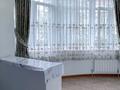 4-комнатная квартира · 112 м² · 1/9 этаж, мкр Хан Тенгри, Кенесары хана 54 за 450 000 〒 в Алматы, Бостандыкский р-н — фото 10