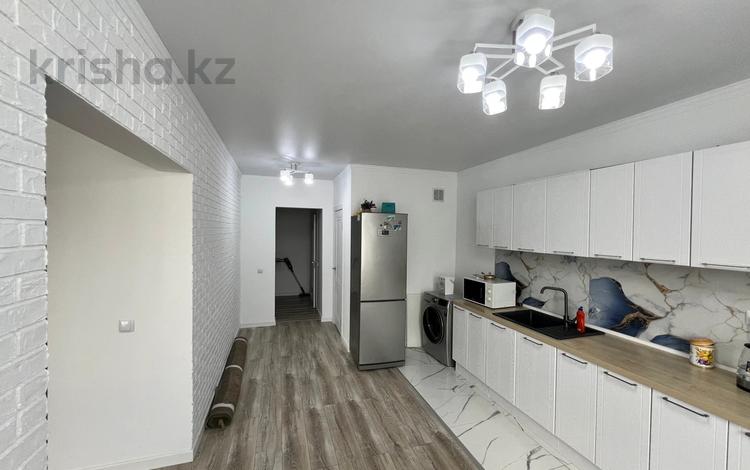 2-комнатная квартира, 55 м², 8/9 этаж помесячно, Райымбек батыра 291/1