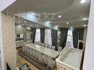 Отдельный дом • 9 комнат • 610 м² • 20 сот., мкр Баянаул 42 за 250 млн 〒 в Алматы, Ауэзовский р-н