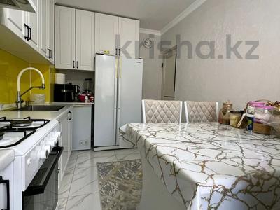 3-комнатная квартира · 62 м² · 1/9 этаж, 11 мкр 32 за 25 млн 〒 в Актобе