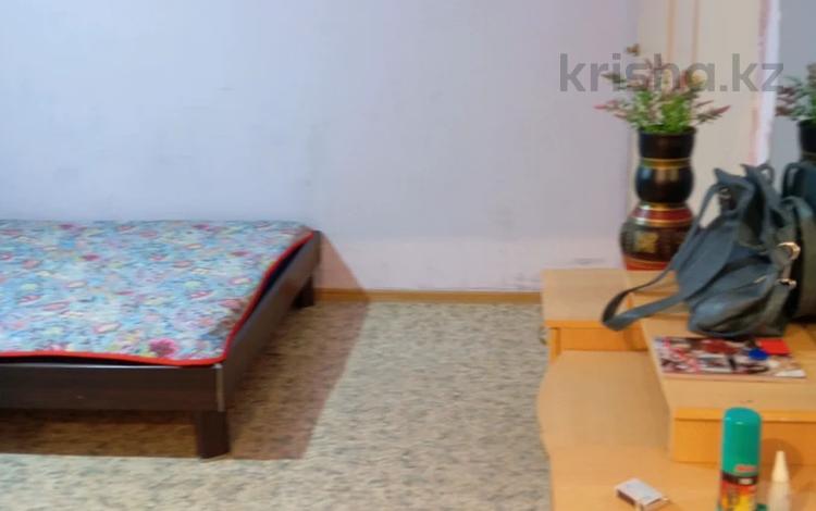 1-комнатная квартира · 36 м² · 1/5 этаж, Ратушного — Школа за 140 000 ₸ в Алматы, Жетысуский р-н — фото 2