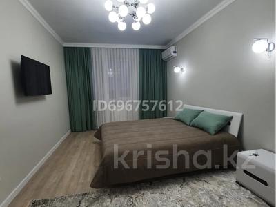 2-комнатная квартира · 56 м² · 3/9 этаж, мкр Акбулак, Чуланова 143 за 250 000 〒 в Алматы, Алатауский р-н