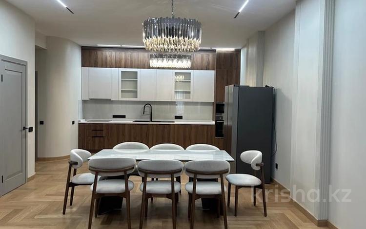 3-бөлмелі пәтер · 114 м² · 2/5 қабат, мкр Ерменсай, Ушкемпирова 42, бағасы: 1 млн ₸ в Алматы, Бостандыкский р-н — фото 2