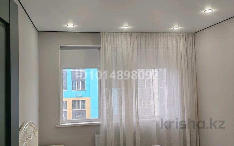 2-комнатная квартира · 75 м² · 8/9 этаж, мкр Ожет, Северное Кольцо за 300 000 ₸ в Алматы, Алатауский р-н — фото 2