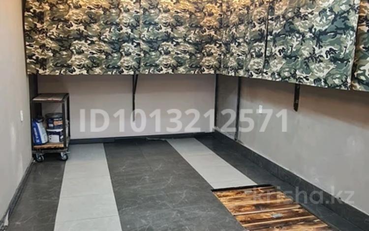 Гараж · 20 м² · Микрорайон Северный, Кобланды батыра 43 — Курганская /Кобланды батыра/КСК за 40 000 ₸ в Костанае — фото 2