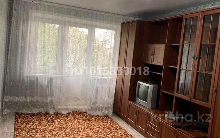 1-комнатная квартира · 35 м² · 3/5 этаж, Майкудук, Майкудук, 12й микрорайон 37 за 100 000 ₸ в Караганде, Алихана Бокейханова р-н — фото 2