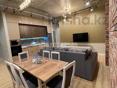 3-комнатная квартира · 95 м² · 6/16 этаж, 17-й мкр 23 за 28 000 〒 в Актау