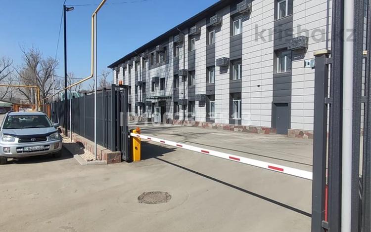 Свободное назначение, офисы, кабинеты и рабочие места, студии · 20 м² за 170 000 ₸ в Алматы, Жетысуский р-н — фото 2