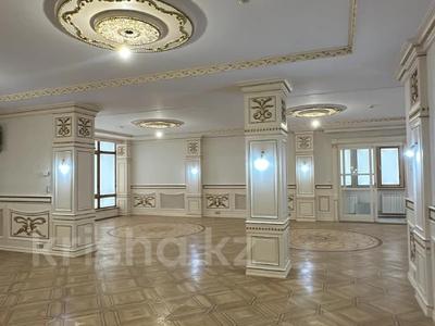 8-комнатная квартира · 375 м² · 10/11 этаж, Новый город, Маресьева 86 за 150 млн 〒 в Актобе