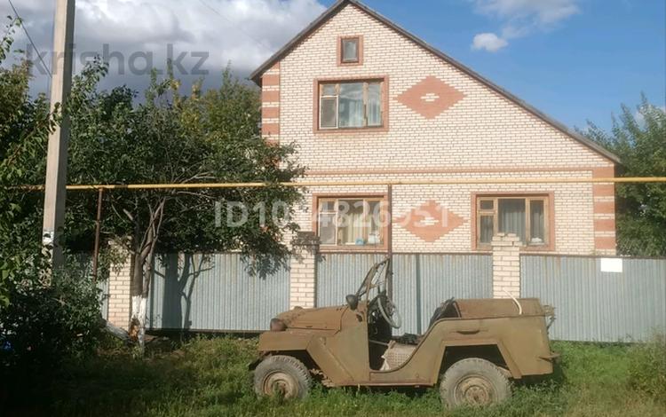 Отдельный дом · 4 комнаты · 247 м² · 10 сот., мкр Старый Аэропорт, Мкр Старый Аэропорт ул Рамаева 14 — Пересечение улиц Московская, Рамаева. за 60 млн ₸ в Уральске — фото 2