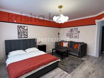 1-бөлмелі пәтер, 50 м², 3/10 қабат тәулік бойы, мкр. Алтын орда 9б, бағасы: 15 000 〒 в Актобе, мкр. Алтын орда