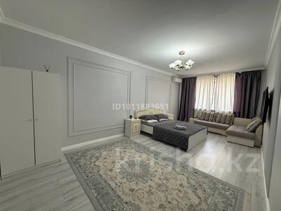 1-комнатная квартира · 50 м² · 8/10 этаж, ул. Таумуша Жумагалиева 10 за 26 млн ₸ в Атырау, мкр Авангард-2
