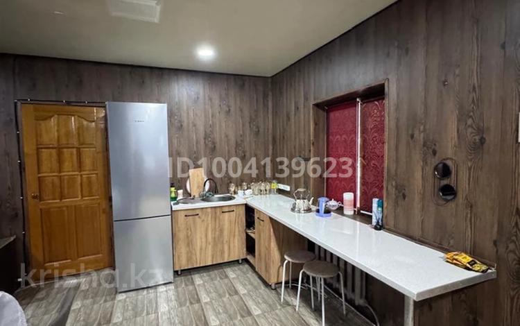 Отдельный дом · 2 комнаты · 150 м² · 12 сот., Зайсан 11 за 250 000 ₸ в Конаеве — фото 2