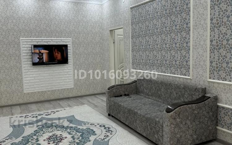 1-бөлмелі пәтер · 45 м² · 1/7 қабат, 17-ш/а. 116 — ЖК ЖАЙЛЫ МЕКЕН, бағасы: 150 000 ₸ в Актау, 17-й мкр — фото 2