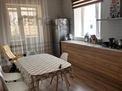 3-комнатная квартира · 102.3 м² · 3/5 этаж, мкр. Алтын орда за 40 млн 〒 в Актобе