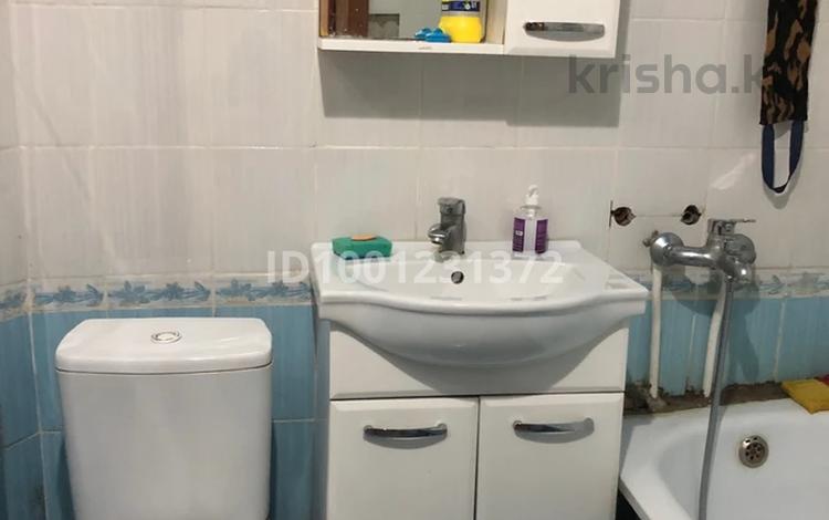 1-комнатная квартира · 36 м² · 1/6 этаж, Кабанбай батыра 15 — Новаторов за 10 000 ₸ в Усть-Каменогорске, Ульбинский — фото 2