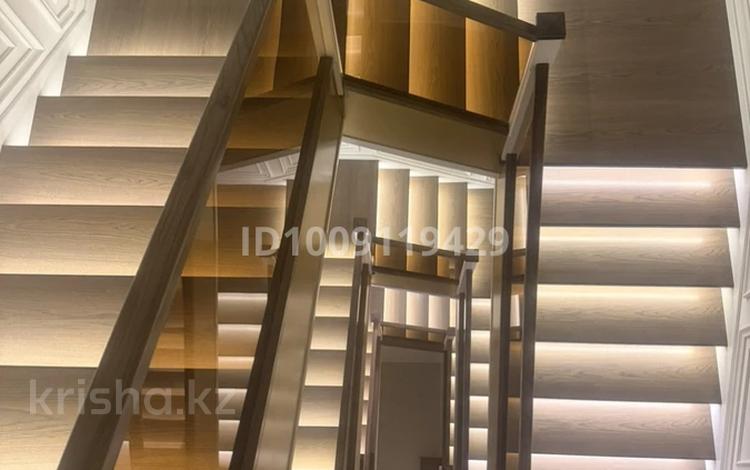 Жеке үй · 7 бөлме · 450 м², мкр Ерменсай, Ушкемпирова 34 — Ушкемпирова, бағасы: 4.5 млн 〒 в Алматы, Бостандыкский р-н — фото 2