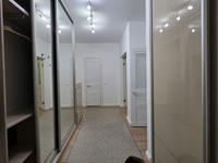 2-бөлмелі пәтер · 72 м² · 5/9 қабат, 15 мкр — Кинотеатр, площадь М.Ауэзова, бағасы: 330 000 ₸ в Семее