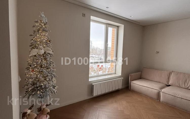 3-комнатная квартира · 77 м² · 2/5 этаж, Ауэзова 101 — Гцк Онер за 45 млн 〒 в Экибастузе — фото 2